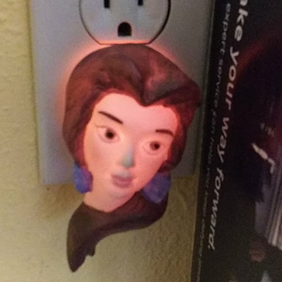 Vintage Beauty and the Beast - Picture 7 of 16